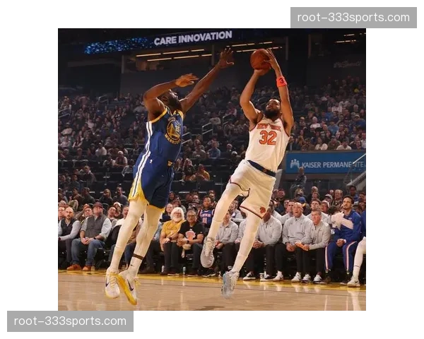 勇士防守反击效率回升 库里巴特勒组合补齐硬度短板